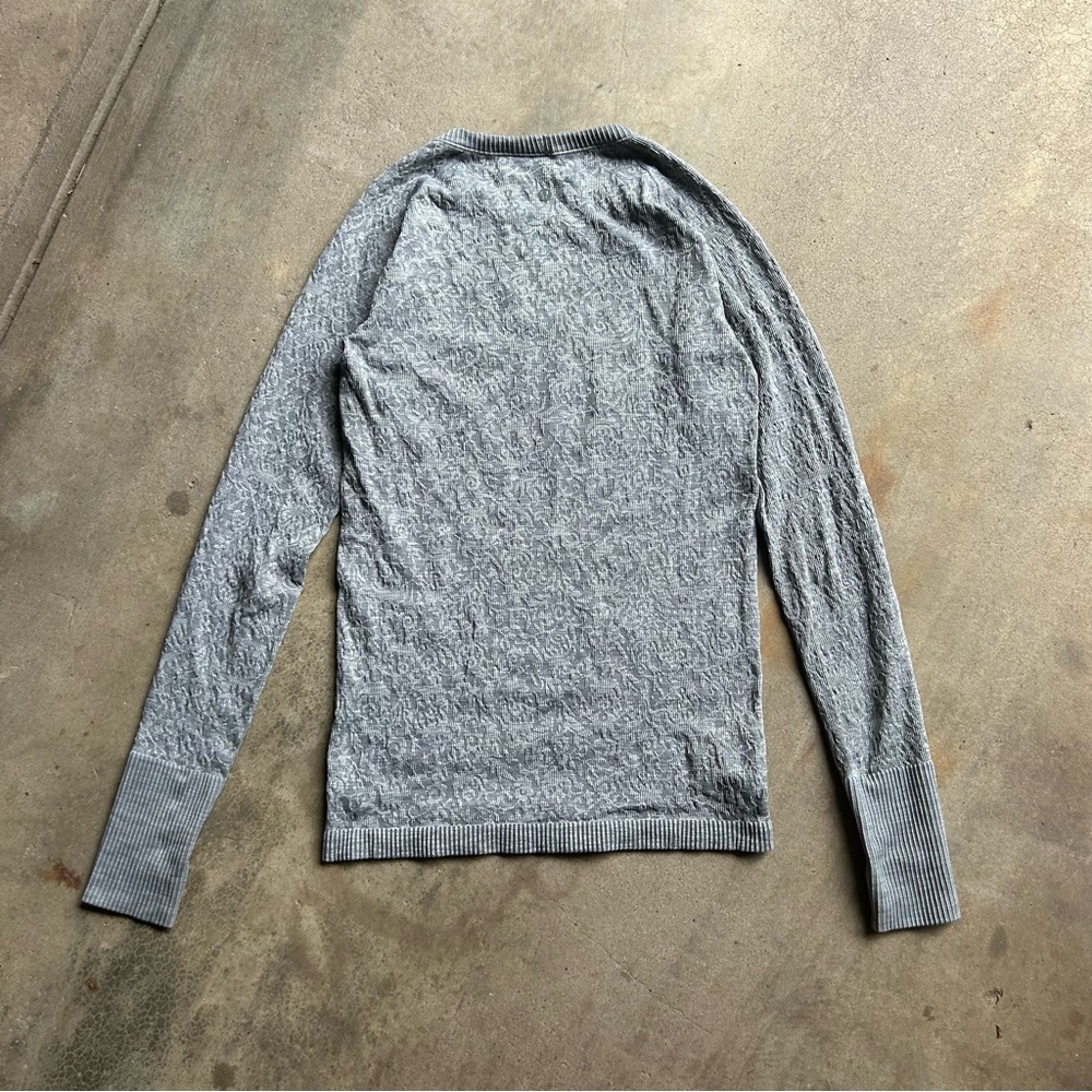 Grey Printed Lululemon Swiftly Tech Size 6 - image 5